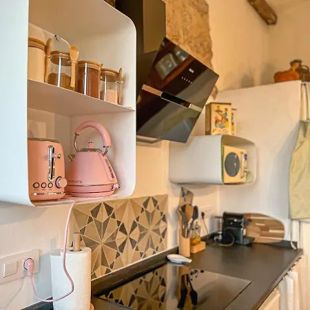 アパート Atalantar